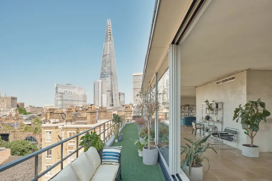London Bridge Penthouse in London Bridge